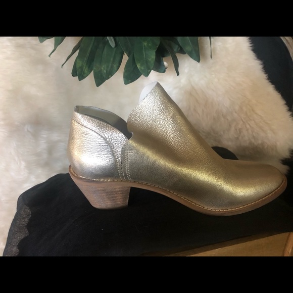 Kelsi Dagger Gold Metallic bootie sz 8.5 - Picture 5 of 9